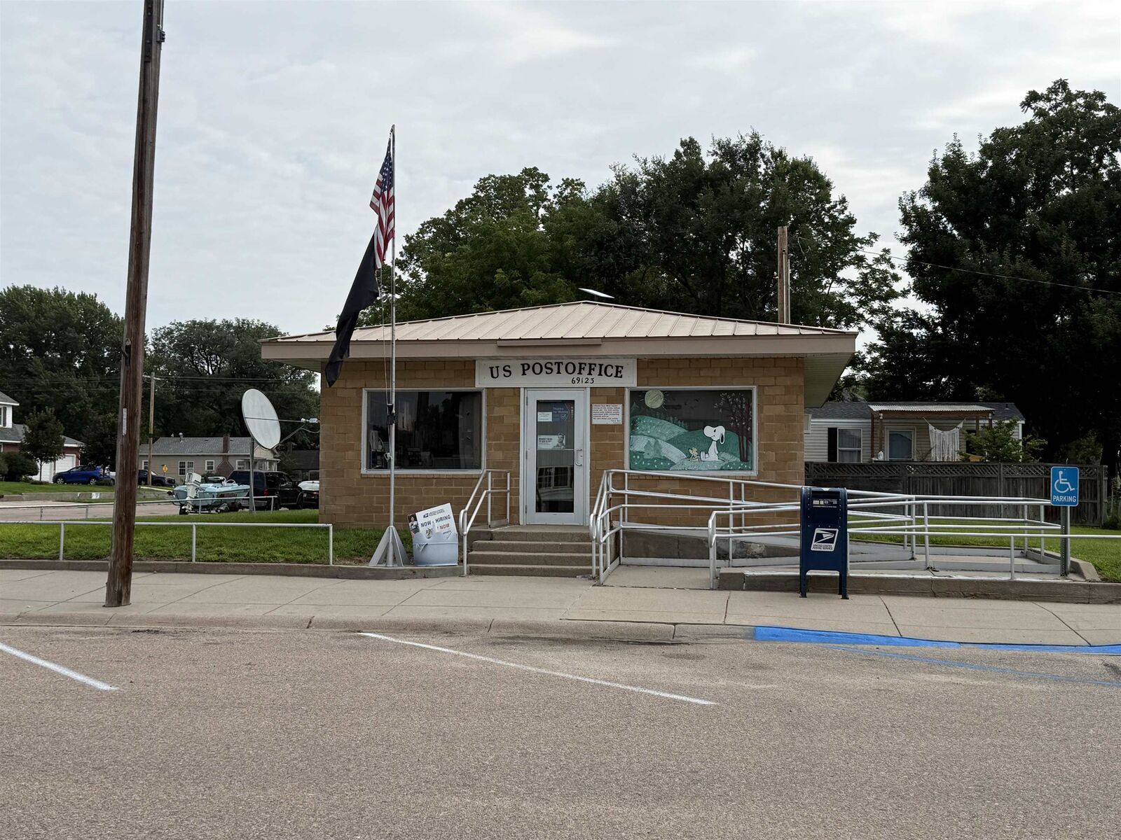 Property Photo:  103 E Commercial  NE 69123 