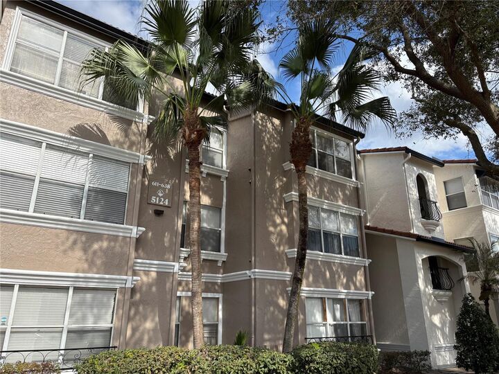 Property Photo:  5124 Conroy Road 623  FL 32811 