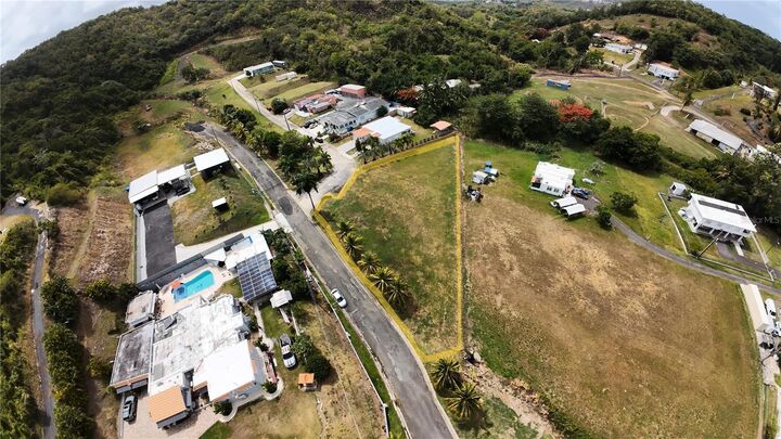 Property Photo: Pr 985 Quebrada Fajardo 4F PR 00738