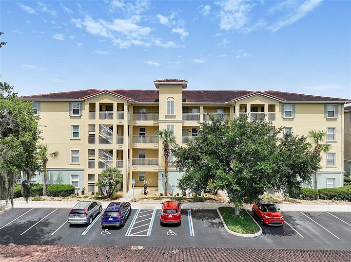 Property Photo: 700 Canopy Walk Lane 713 FL 32137