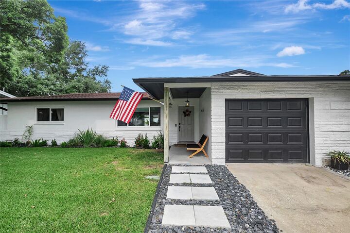 Property Photo: 510 Hillcrest Drive FL 33771