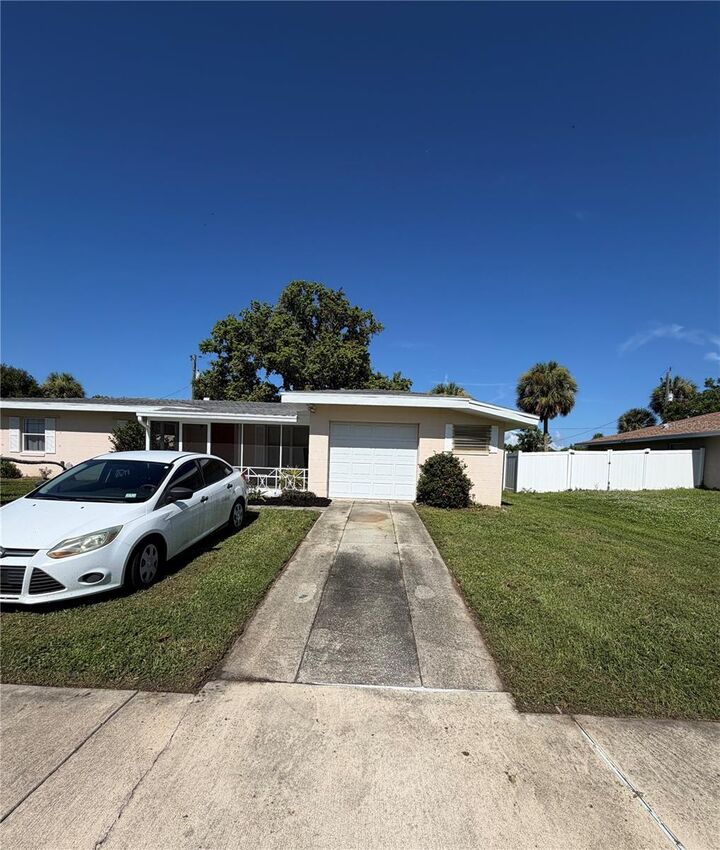 Property Photo:  2353 Elkcam Boulevard  FL 33952 