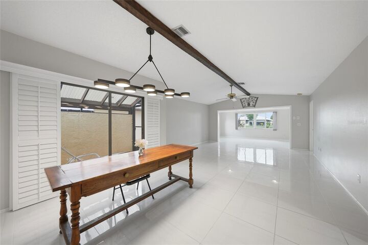 Property Photo: 49 Sandstone Circle FL 34293