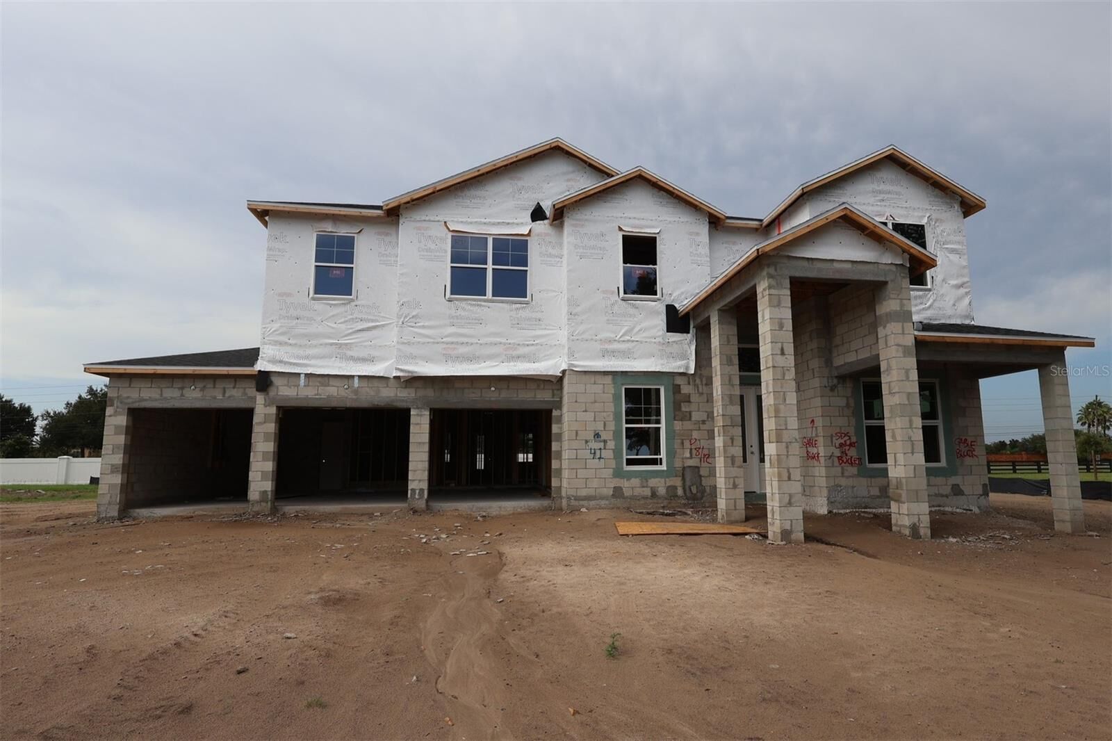 Property Photo:  17043 Overstory Road  FL 32820 