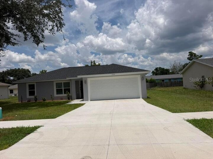 Property Photo:  15115 SW 39th Circle  FL 34473 