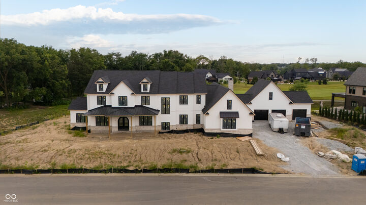 Property Photo:  1525 Chatham Ridge Court  IN 46074 