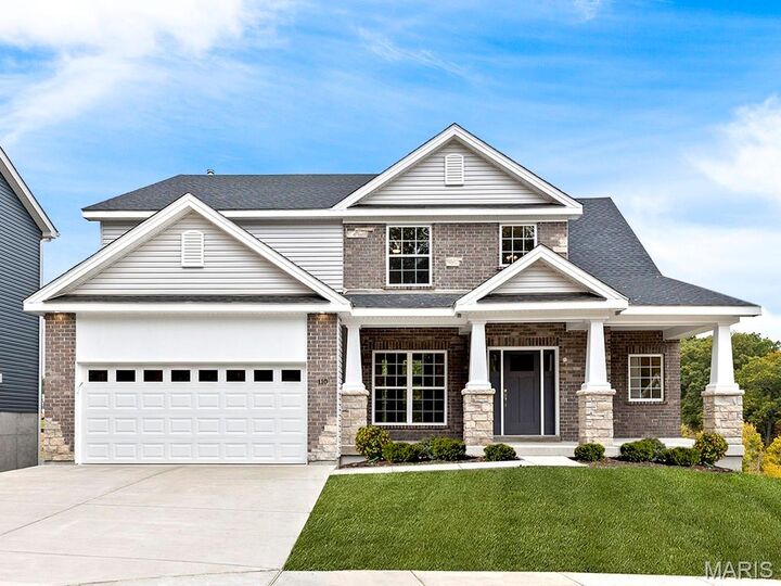Property Photo:  2 Pin Oak At Walnut Hills  MO 65109 