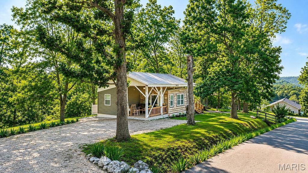 Property Photo:  8895 Victoria Ln  MO 63036 