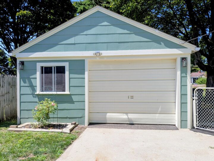 Property Photo:  216 2nd Street  MI 49091 