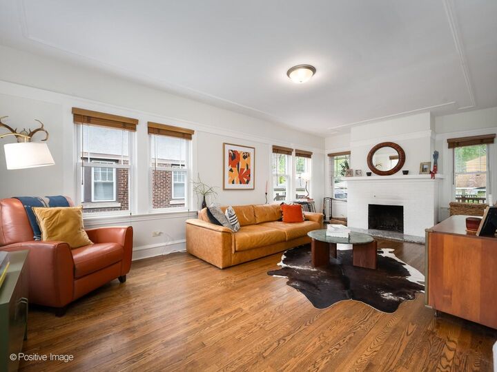 Property Photo: 3220 Wisconsin Avenue IL 60402