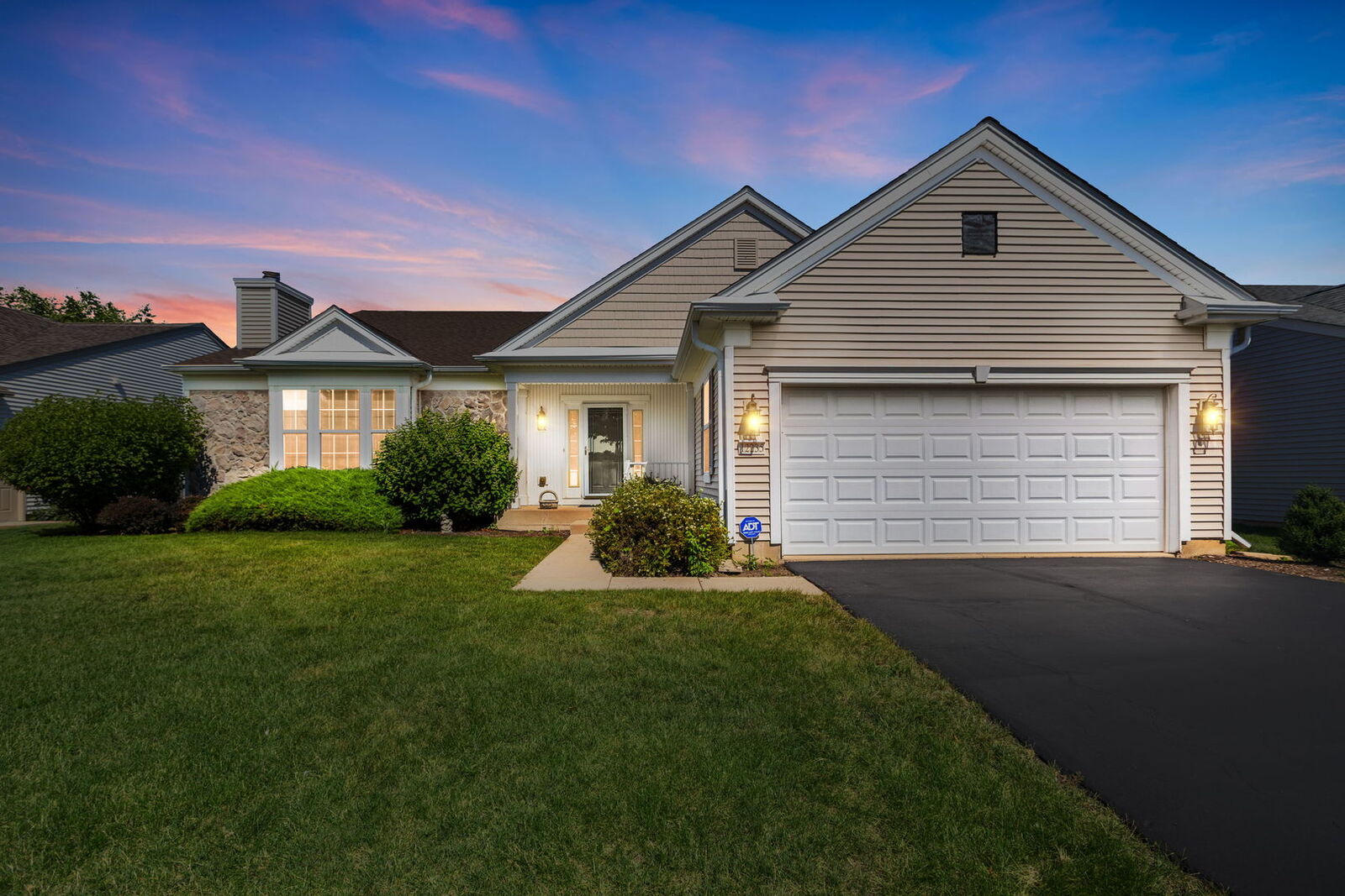 Property Photo: 12235 Daphne Drive IL 60142