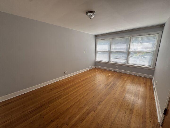 Property Photo:  9034 La Crosse Avenue 1S  IL 60077 