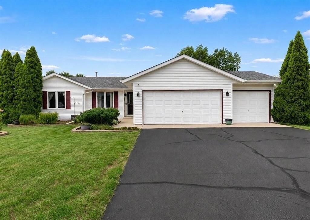 Property Photo: 651 Purple Sage Drive IL 61073