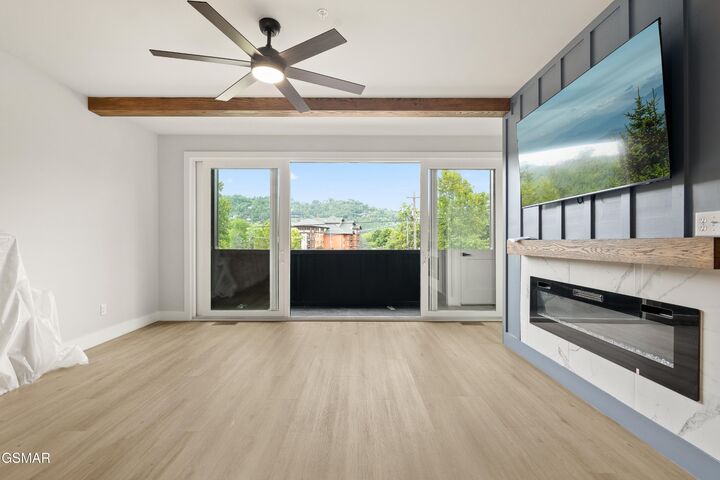 Property Photo: 215 Circle Drive Unit 6 TN 37738