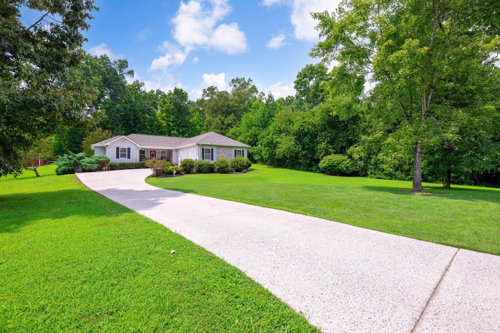 Property Photo: 545 Tom Garrison Road TN 37332