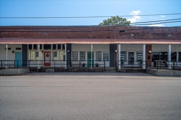 Property Photo:  126 Main St  TN 38469 