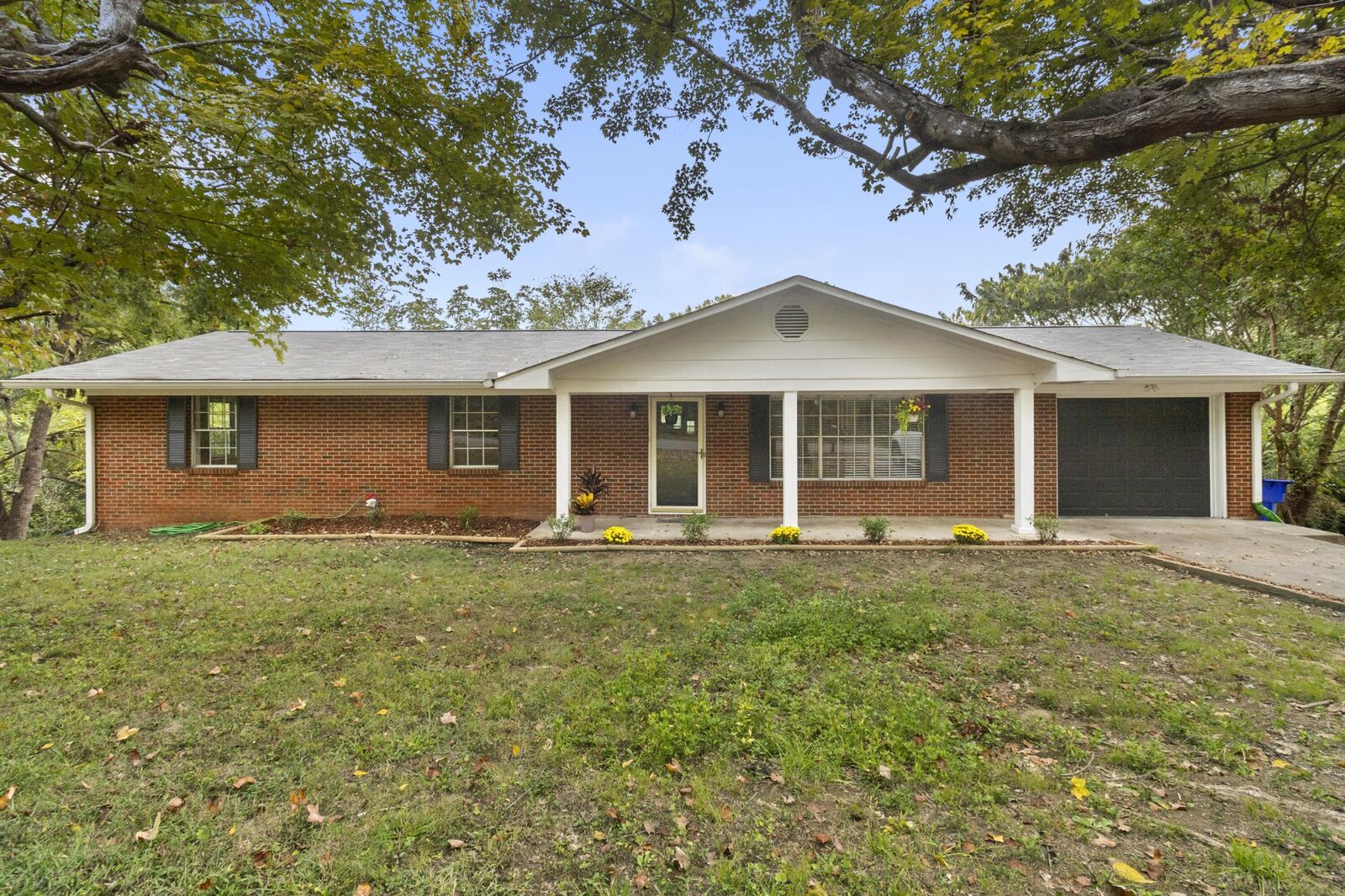 Property Photo:  809 Dockery Lane SE  TN 37323 
