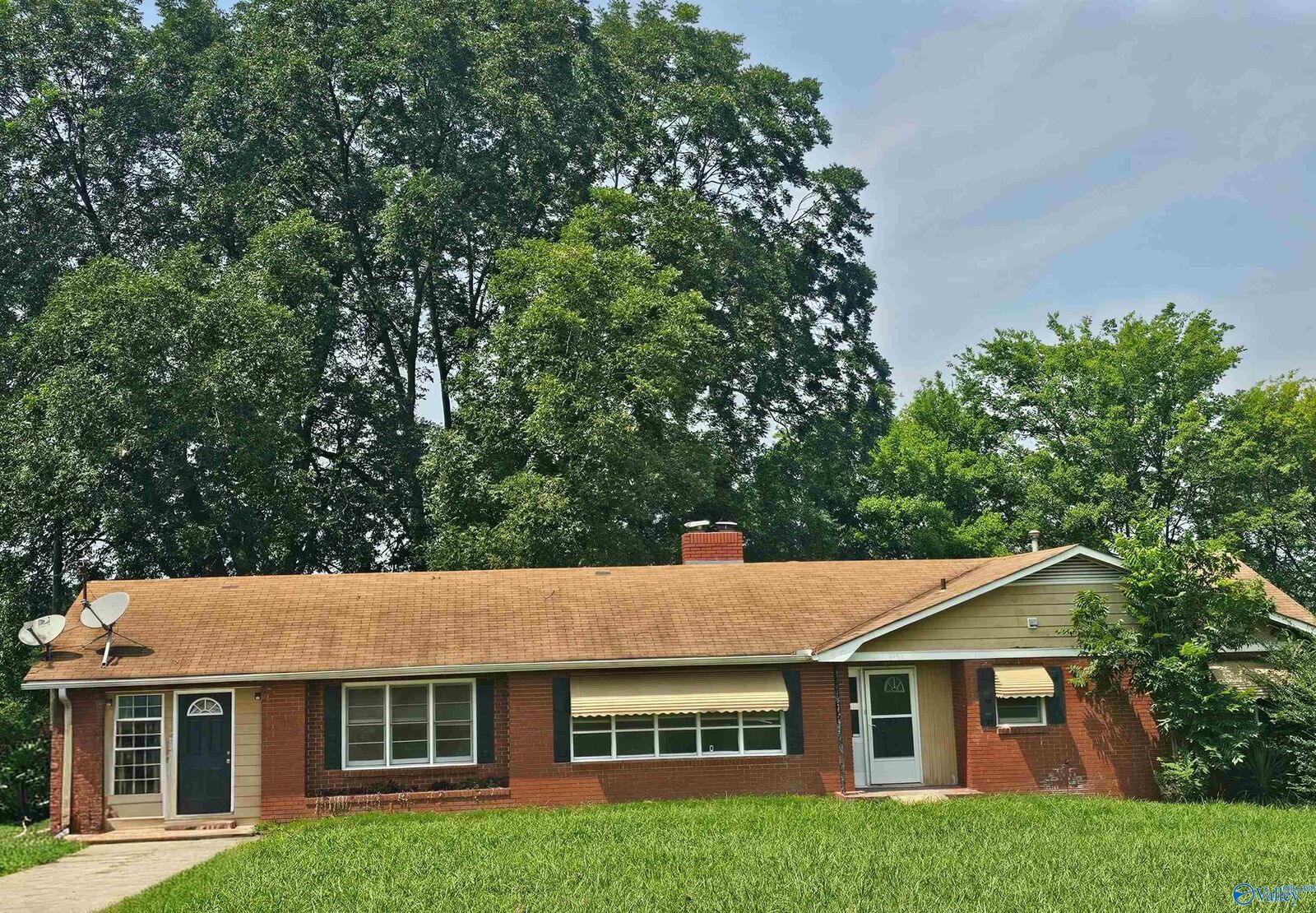 Property Photo:  3493 W Highway 20 W  AL 35601 
