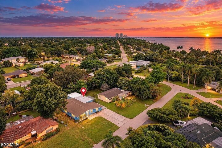 Property Photo: 4028 Manning Avenue FL 33916
