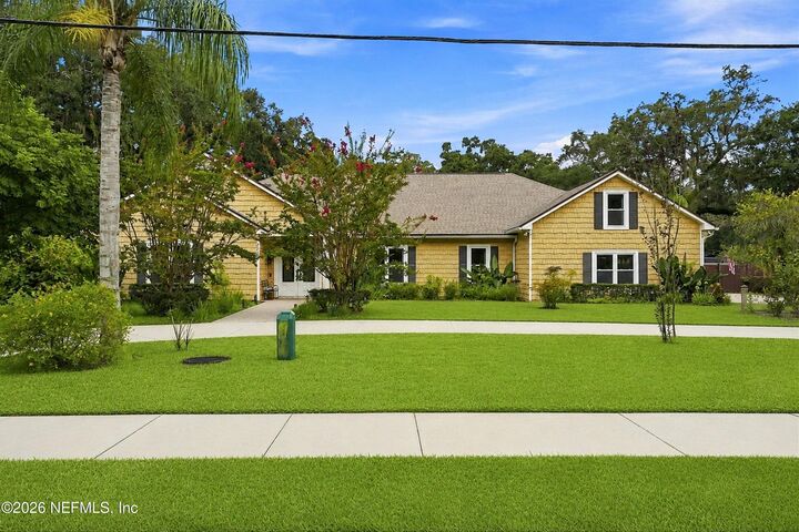 Property Photo:  2718 Claire Lane  FL 32223 
