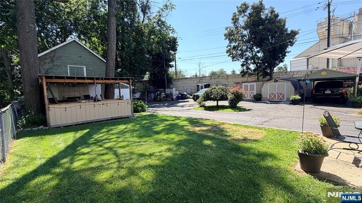 Property Photo:  14 Dodd Terrace  NJ 07017 