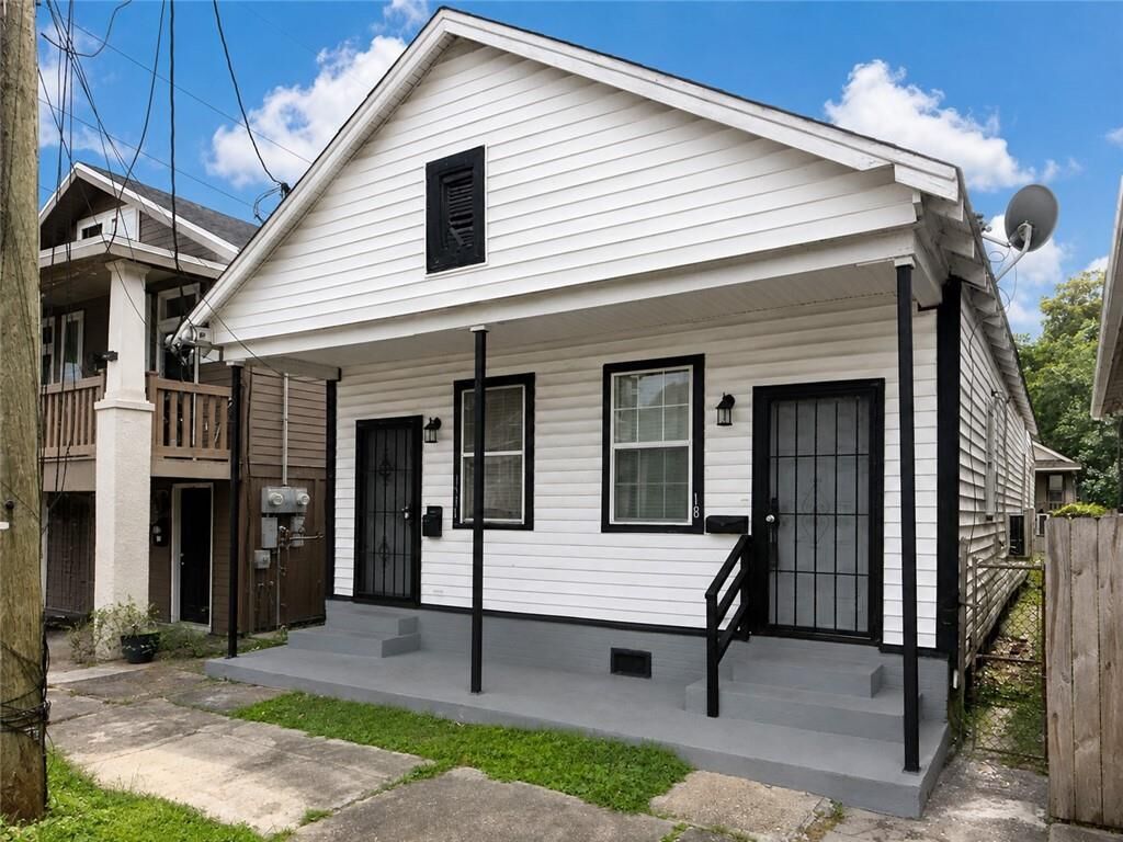Property Photo:  1816-1818 Allen Street  LA 70116 