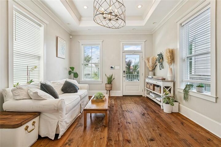Property Photo: 2911 Conti Street LA 70119