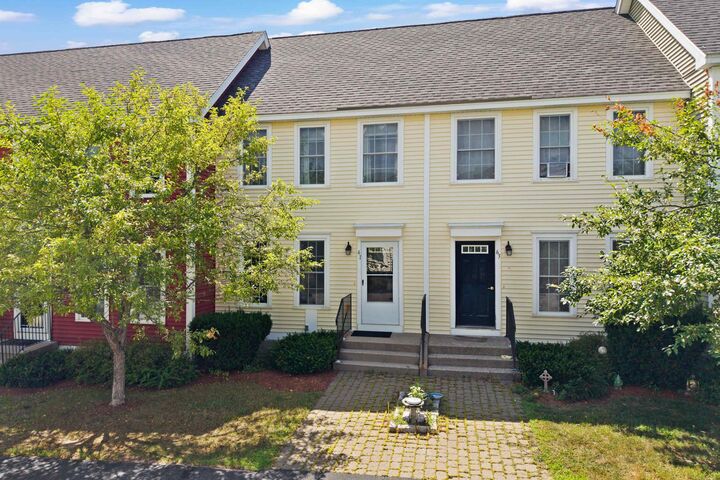 Property Photo:  61 Dicandra Drive  NH 03304 