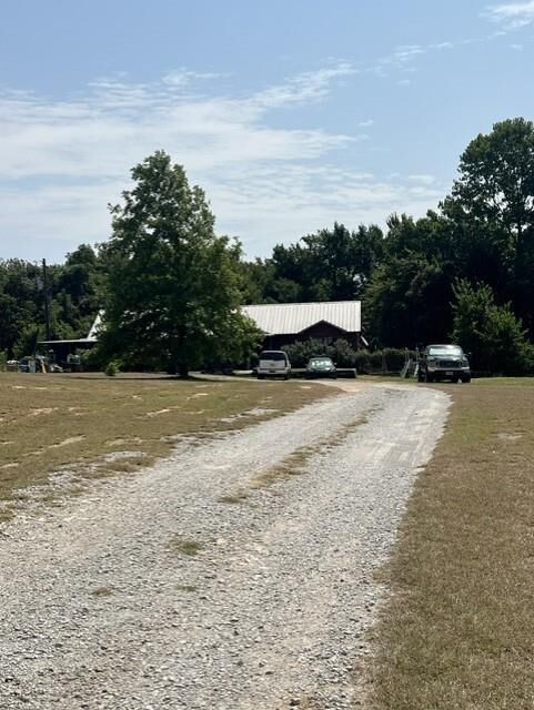 Property Photo: 270 Jeremy Lane TX 76088