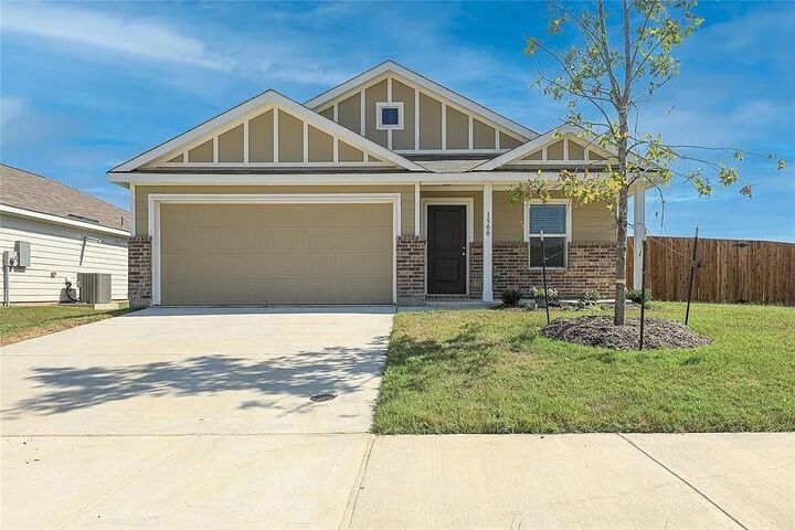 Property Photo:  1900 Hughes Street  TX 75071 