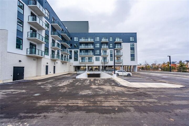 Property Photo:  1936 Rymal Road E 316  ON L0R 1P0 