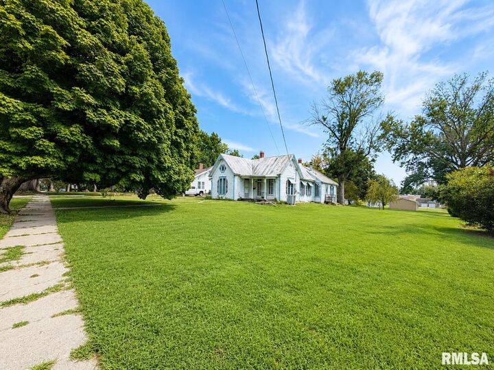 Property Photo:  1328 Mortimer Street  IL 62312 
