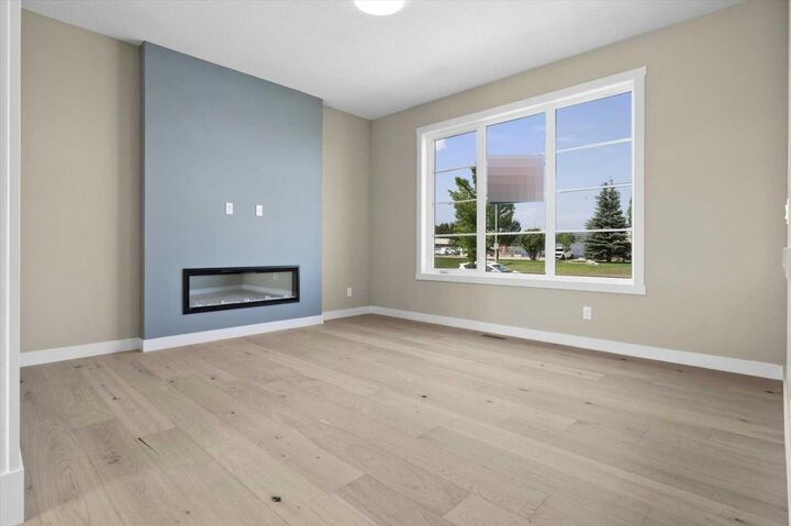 Property Photo: 406 River Avenue AB T4C 3B8