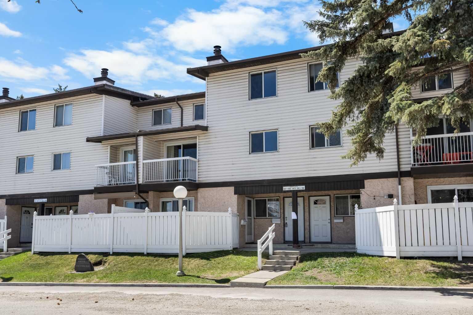 Property Photo:  3705 Fonda Way SE 57  AB T2A 6G9 