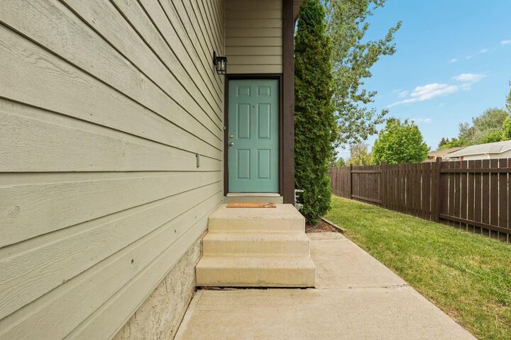 Property Photo: 68 Dakota Road W AB T1K 5L5