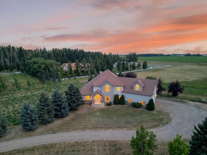 Property Photo: 84051 Range Road 210A AB T1J 5P9