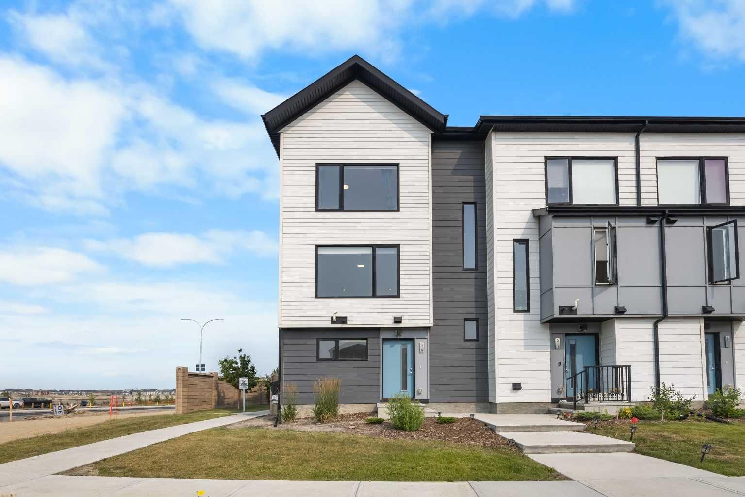 Property Photo: 615 Evanston Link NW AB T3P 1S2