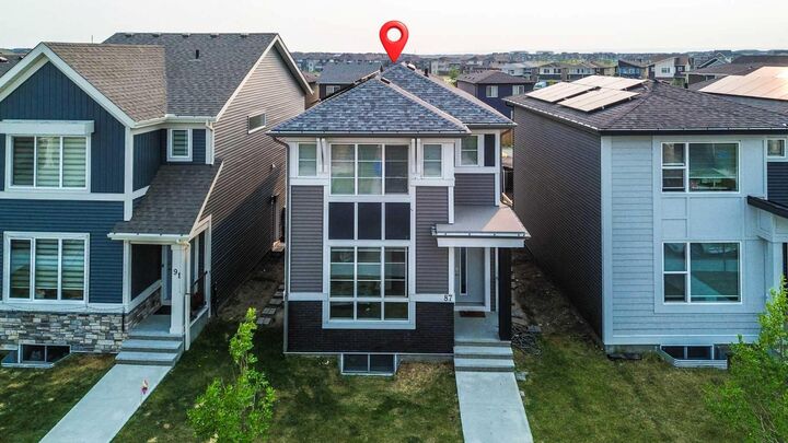 87 Corner Meadows Grove NE — photo 1