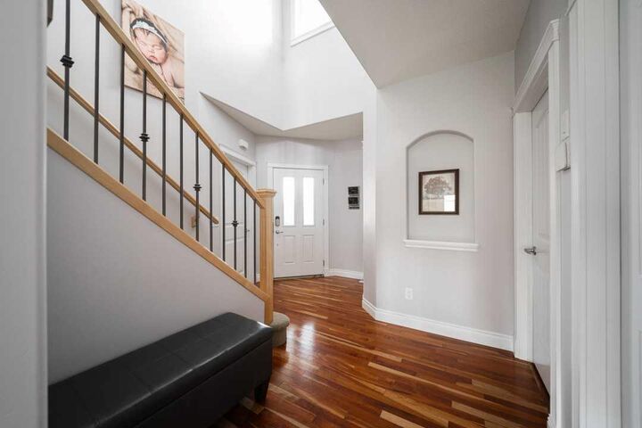 Property Photo: 521 Walnut Crescent AB T9K 0M9