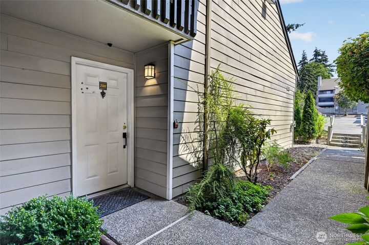 Property Photo: 2508 S 317th Street 208 WA 98003