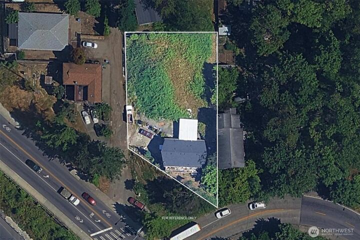 Property Photo:  1924 S Graham Street  WA 98108 