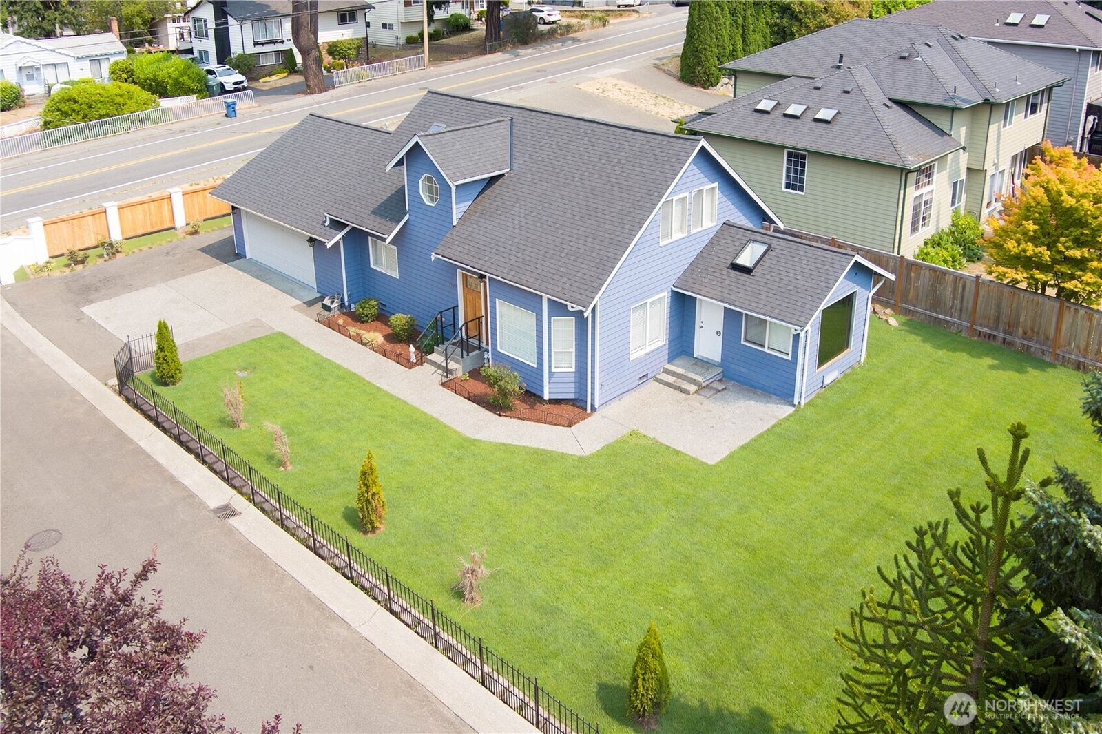 Property Photo:  9320  220th Street SW  WA 98020 