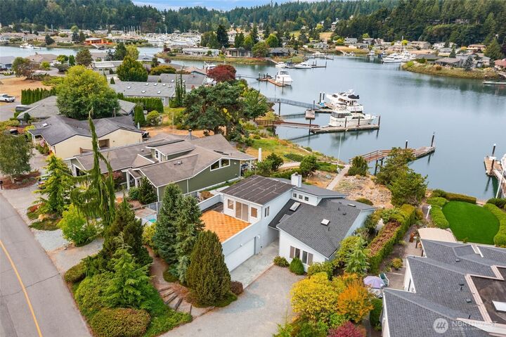 Property Photo:  135  Lummi Drive  WA 98257 