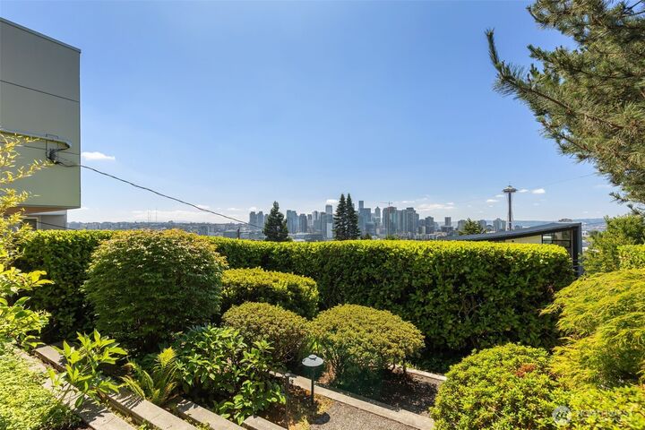 Property Photo: 370 Highland Drive WA 98109