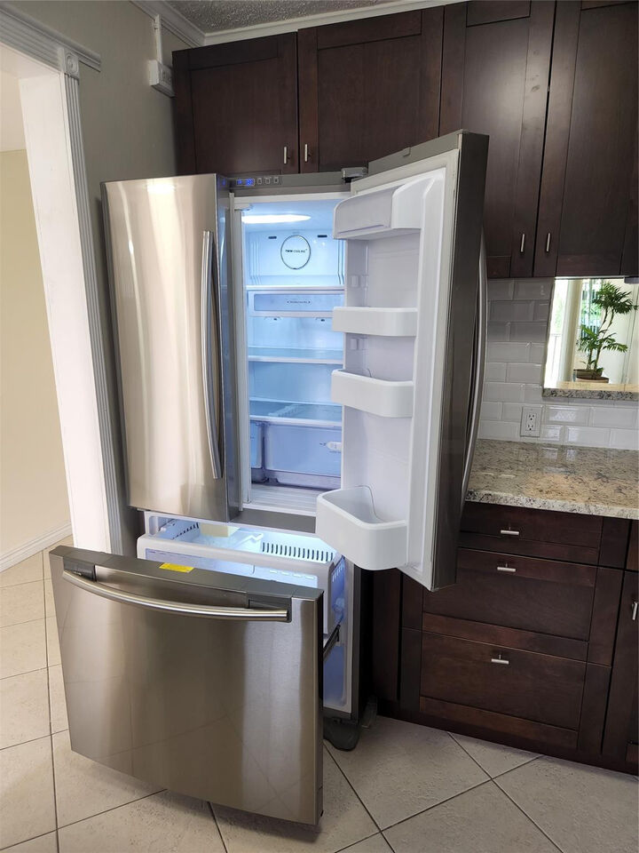 Property Photo:  4700 Washington Street 308  FL 33021 