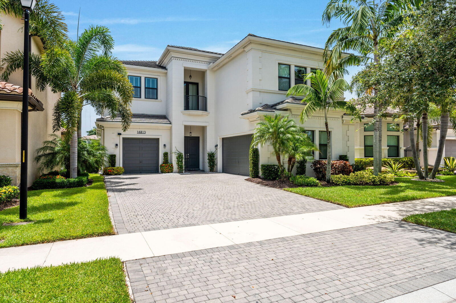 Property Photo: 16813 Pavilion Way FL 33446