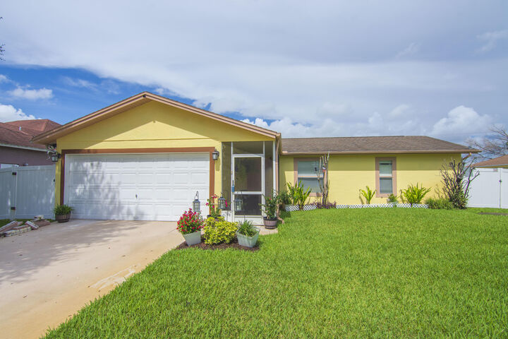 Property Photo:  1842 SE Carvalho Street  FL 34983 