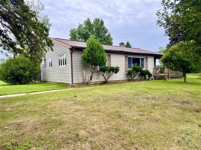 Property Photo:  6352 Gavin Lake Avenue NE  MI 49341 