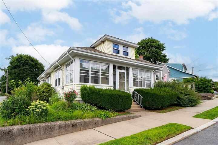 Property Photo:  95 Basswood Avenue  RI 02908 