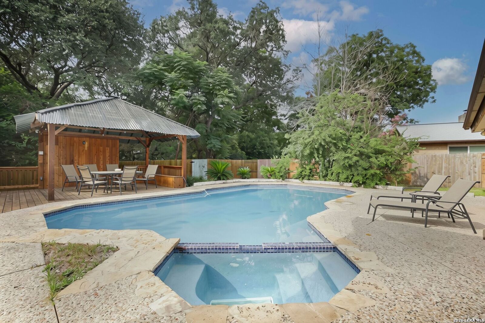 Property Photo: 211 Forrest Trl TX 78148